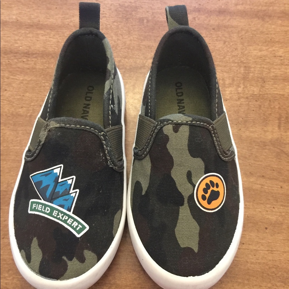 Old Navy Toddler Slip on shoes